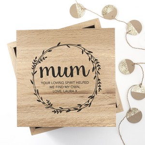 Wreath Mother's Day Large Personalised Oak Photo Cube 