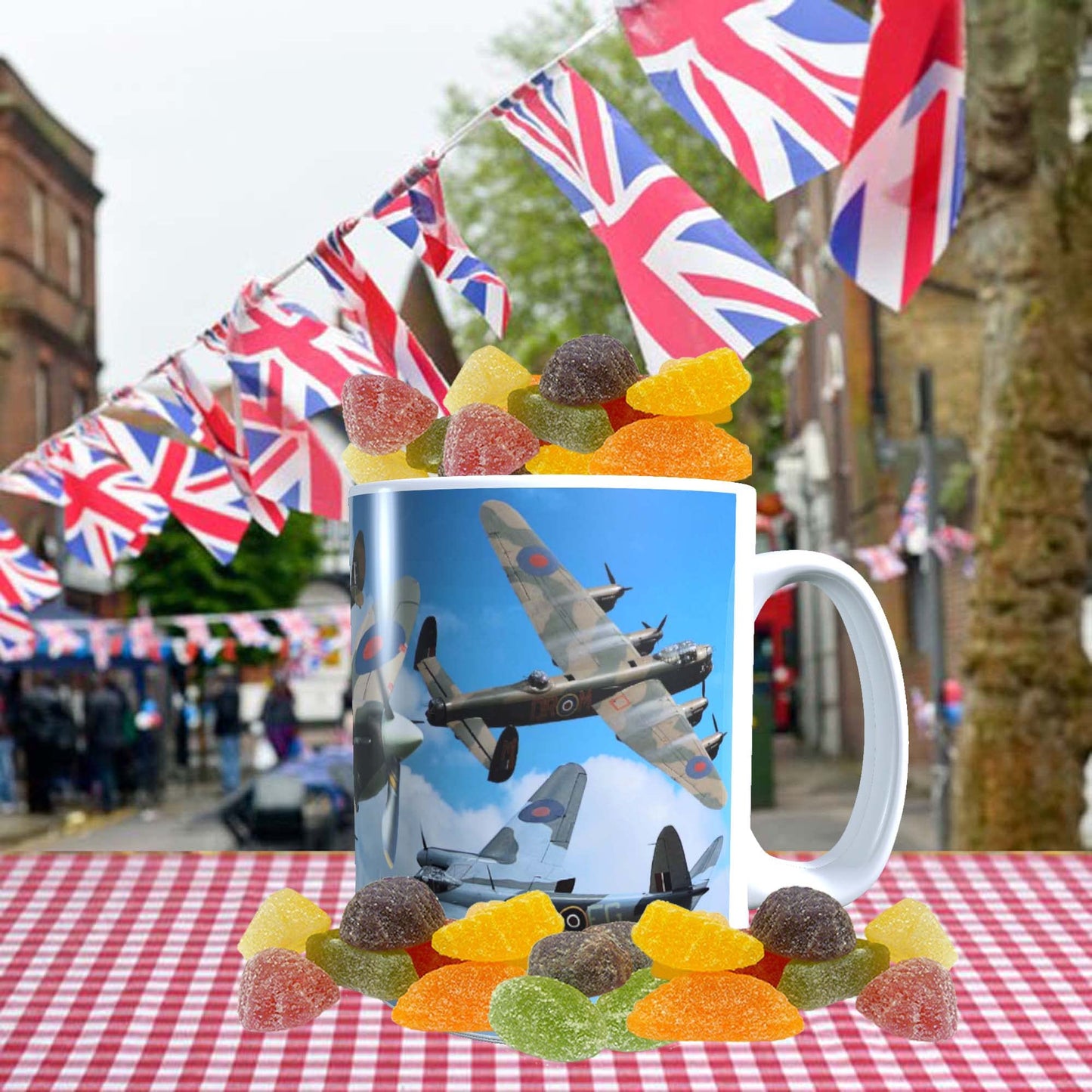 VE Day Battle of Britain WWII Iconic War Planes Spitfire Lancaster Mug with Choice of Sweets Gift